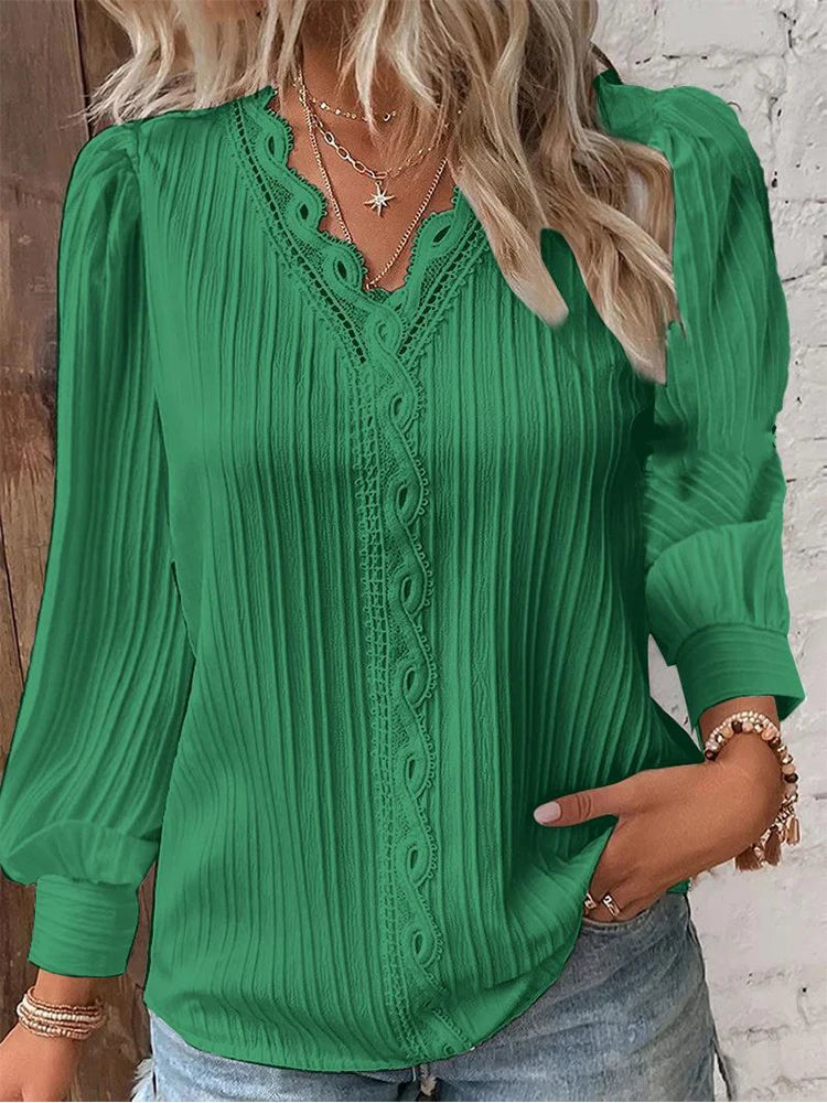 Ella™ | Langærmet bluse med plisser og blonder