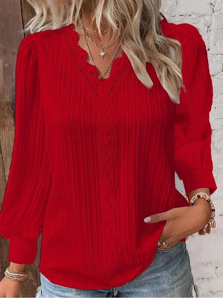 Ella™ | Langærmet bluse med plisser og blonder